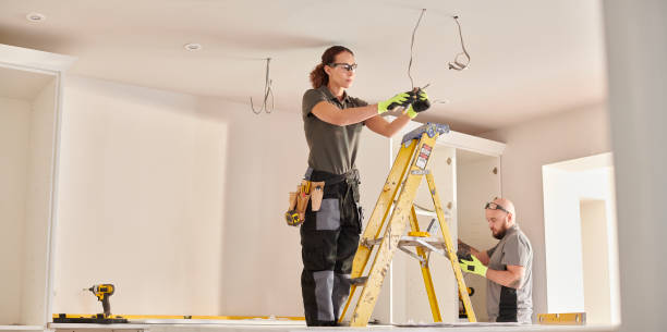 Best Licensed Electrician  in Dunlap, OH